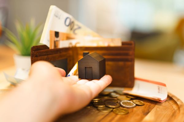 Wie kann man Immobilien zur Diversifikation eines Portfolios nutzen?